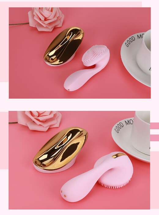 Multifunctional face brush.
Features

Cleansing instrument: 107 * 56 * 44mm

Charging base: 95*60*38mm

Battery capacity: 210mAh